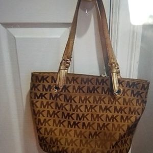 Michael Kors Bags - Mk handbag Michael Kors Bags - Mk handbag